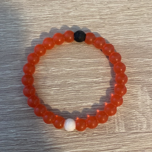 Lokai bracelets - Picture 5 of 6